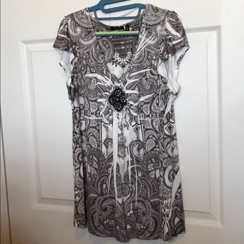 Apt 9 baby doll sleeved blouse